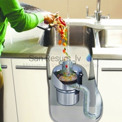 Shredders for kitchen sinks